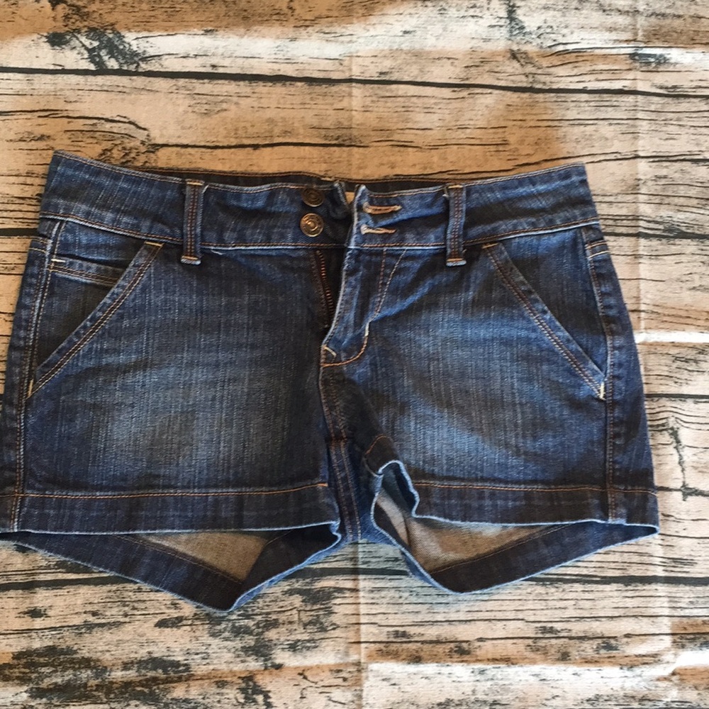 Old Navy Jean shorts EUC